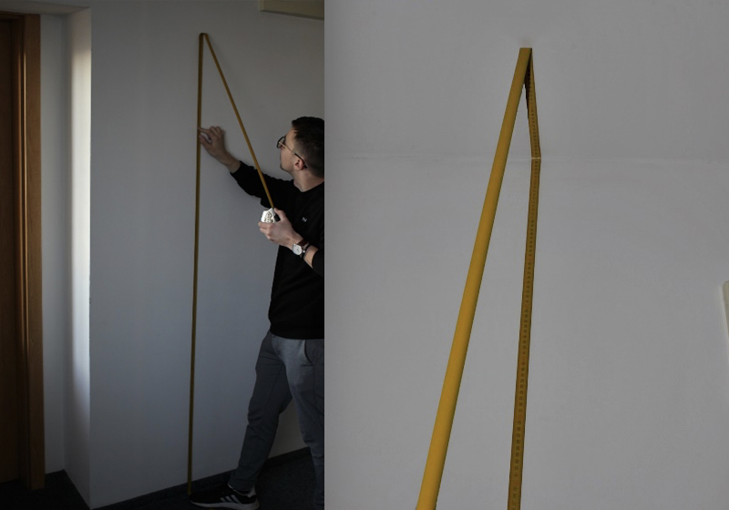 Měření výšky svépomocí. Jednoduchý trik, jak změřit například výšku stěny - bez židlí, stupínků a pomoci
